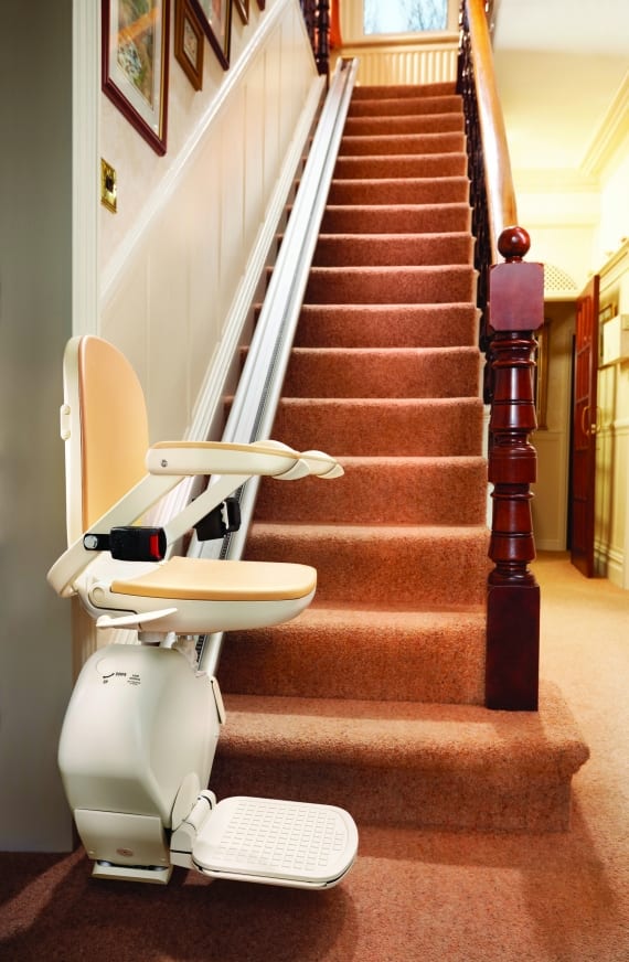 ACORN_STRAIGHT_NEWSEAT